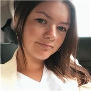 Etudiante en psychologie donne des cours dans diverses matières